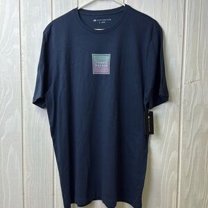 Travis Mathew Fire Dance Men’s Large teeshirt